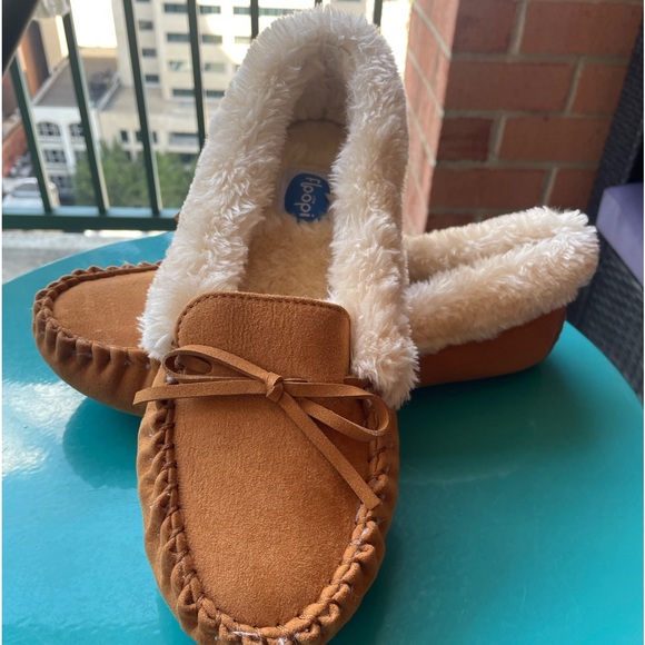 Floopi Melani Moccasin - Picture 1 of 6